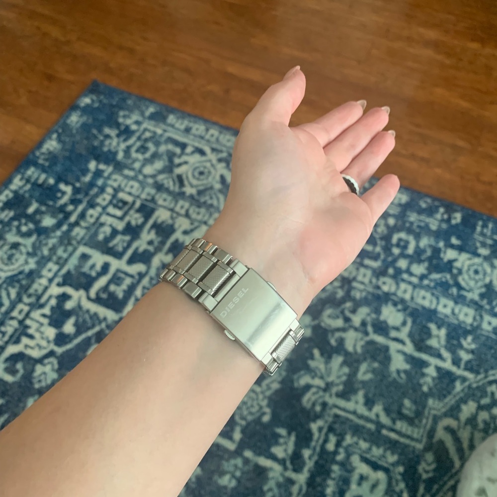 Diesel DZ1370 Stainless Steel Watch - Picture 7 of 8